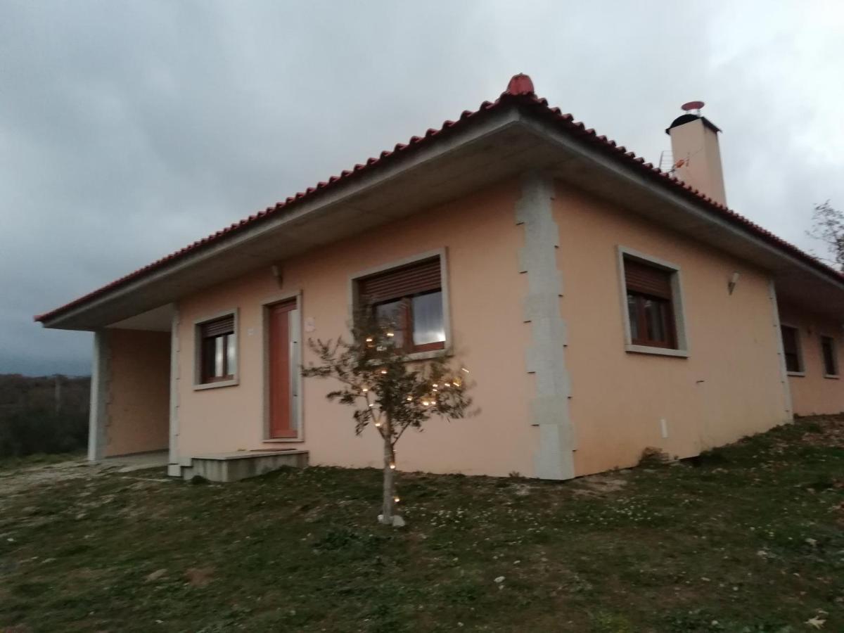 Casa Da Fonte Em Prada, Виняйс Екстериор снимка