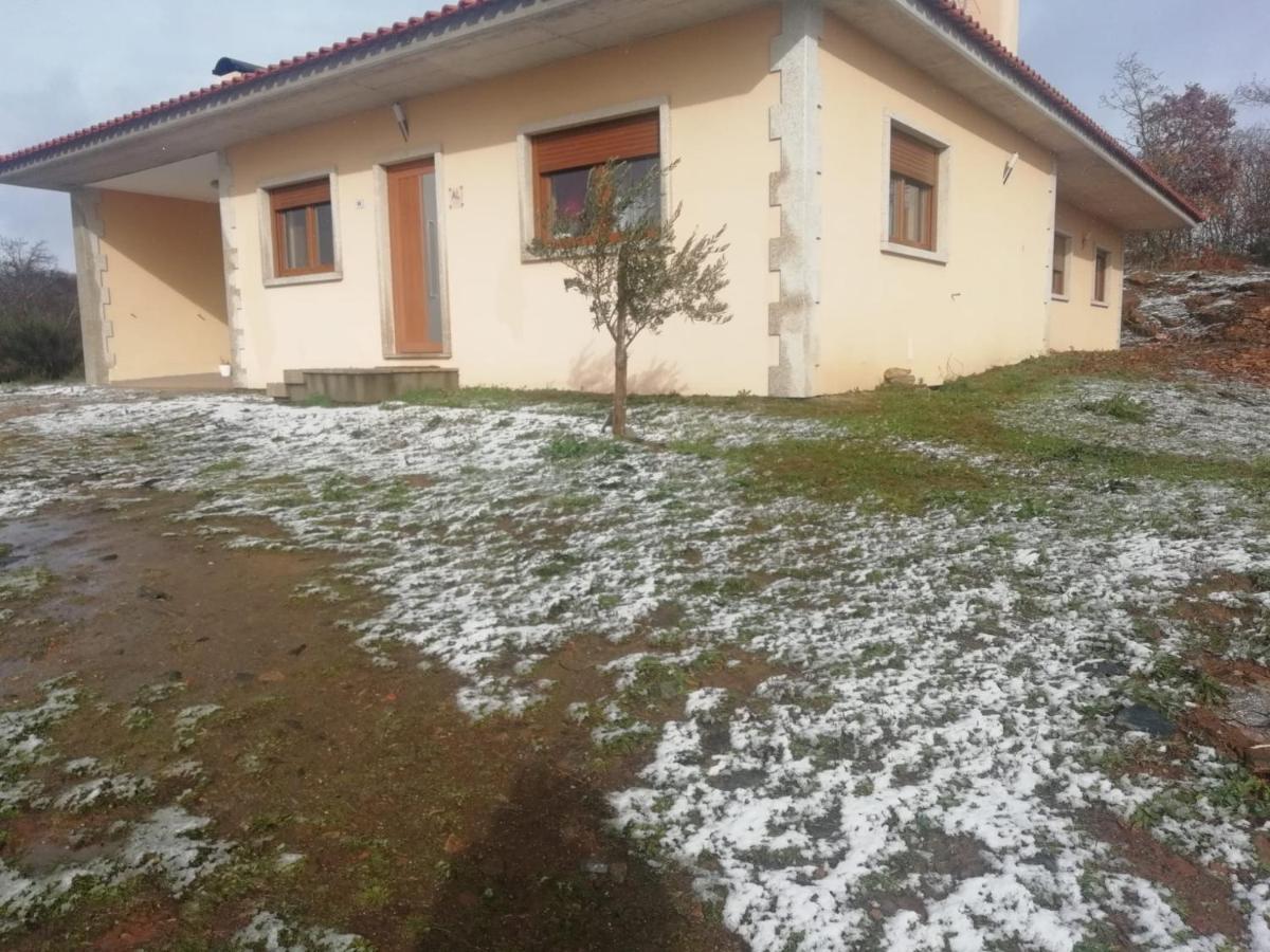 Casa Da Fonte Em Prada, Виняйс Екстериор снимка